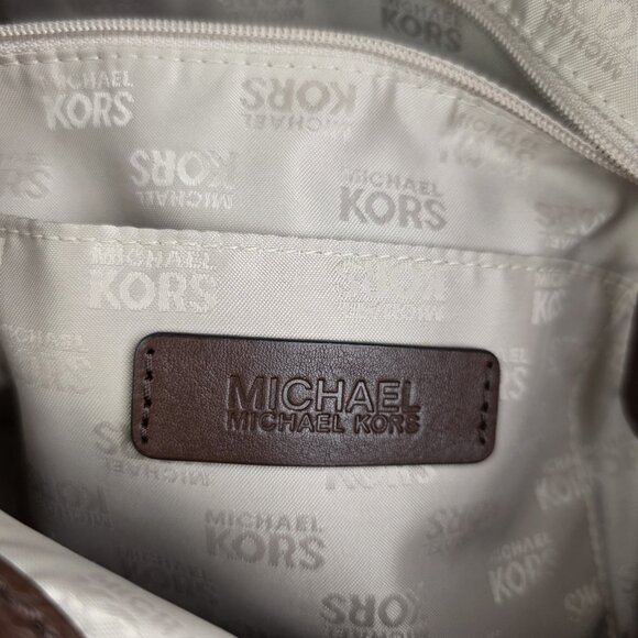 Michael Kors Handbag Giraffe Print Brown & Cream Canvas Handbag 13"x11"x6" - Picture 8 of 8